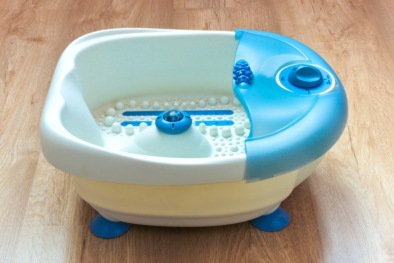 a new water jet foot massager