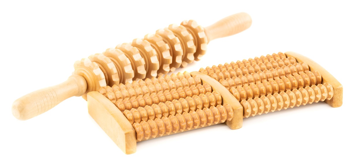 manual and handheld foot massagers