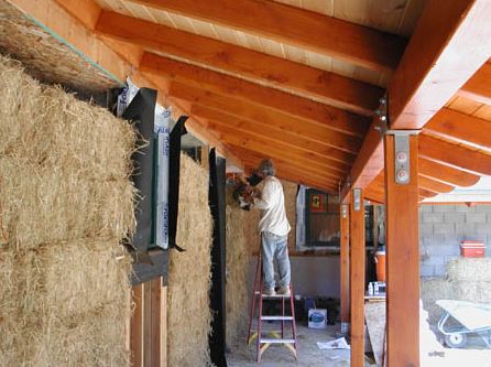 Straw bale construction project in Willits, California