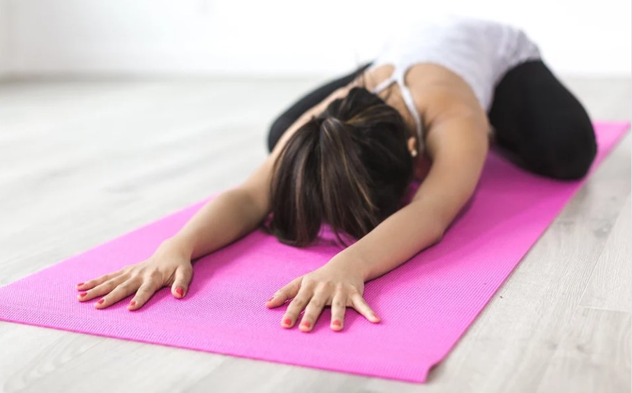 woman-yoga-stretching-meditation