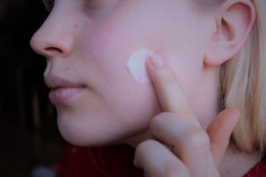 cerave moisturizing cream review