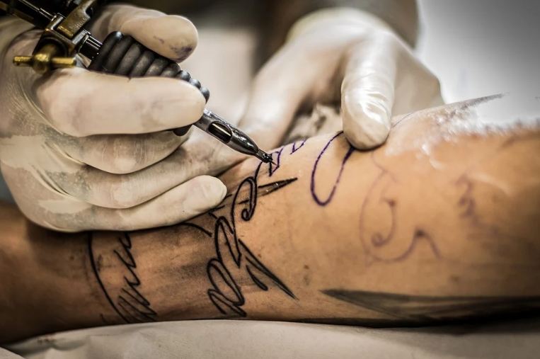 person-getting-a-tattoo