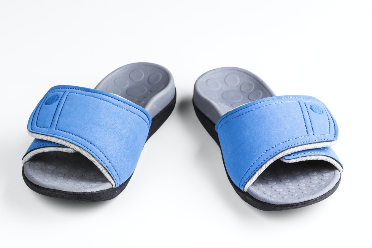 a pair of recovery slides