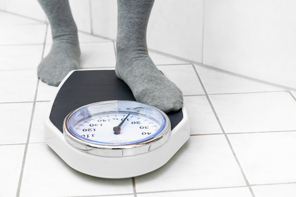 socks and weighing scale