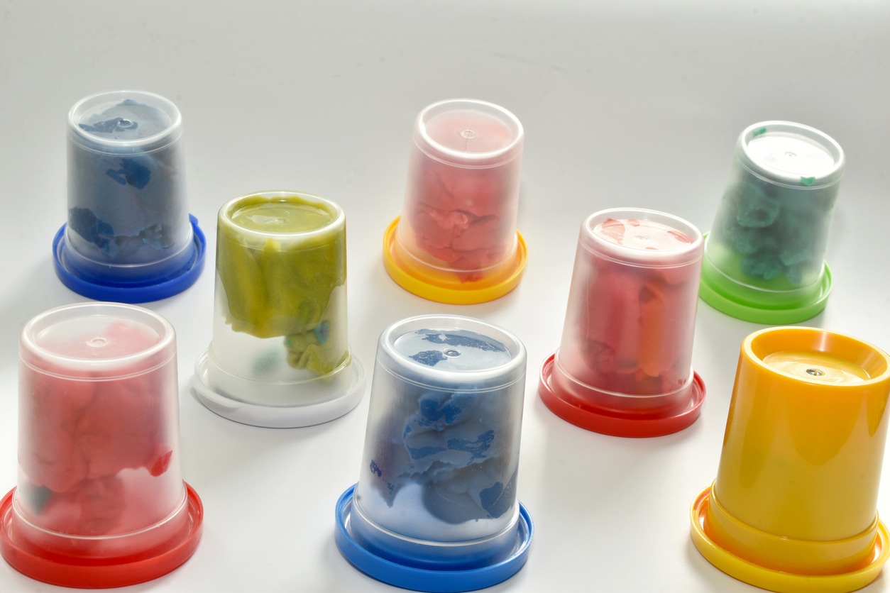 different colors of putty